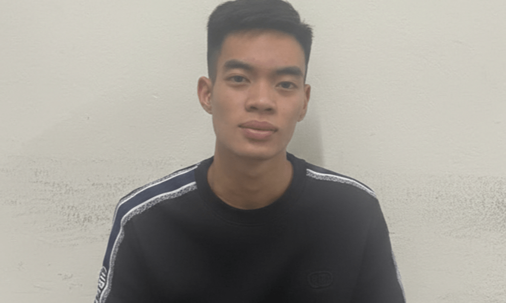 Bắt khẩn cấp Đoàn Văn Hổ sinh năm 2005