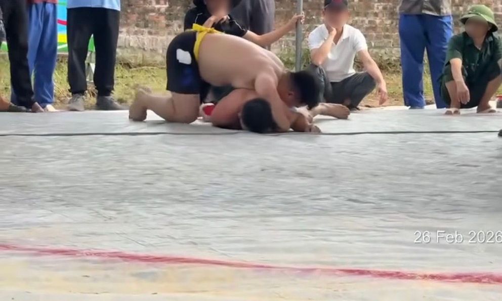 Vụ đô vật 44 tuổi tử vong tại hội làng ở Hà Nội: Công an vào cuộc