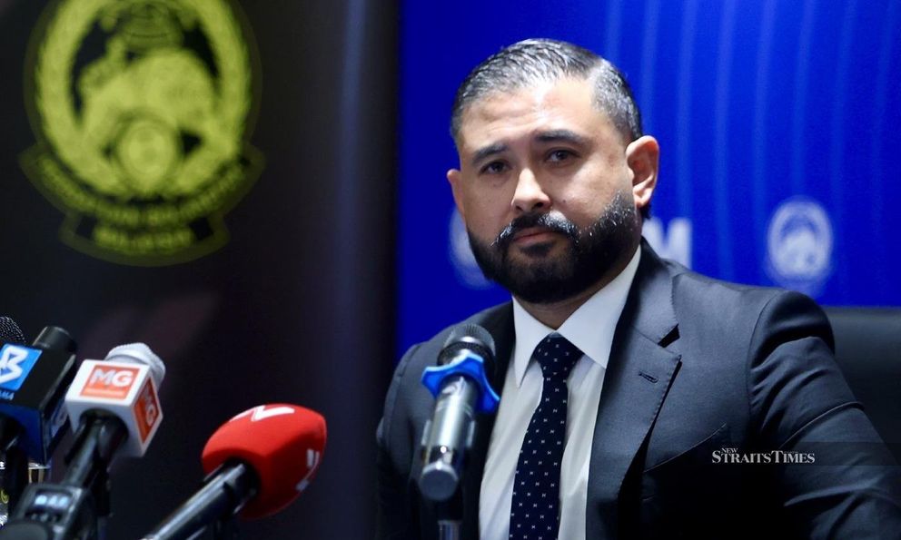 Sếp lớn bóng đá Malaysia “phản pháo” vụ 7 cầu thủ nhập tịch, bóc trần sự thật phũ phàng phía sau