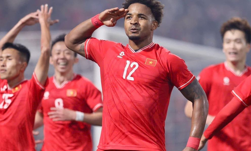 Xuân Son ghi bàn trở lại & bài toán cực khó cho ĐT Việt Nam