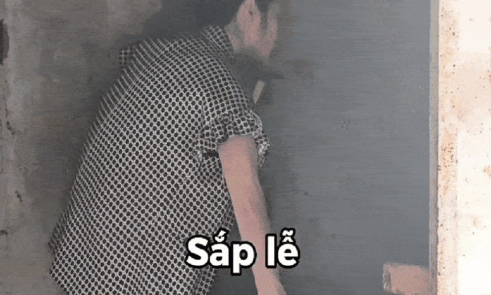 Cảnh nàng dâu thắp hương mùng 1 trong nhà phố cổ Hà Nội hút gần 6 triệu lượt xem