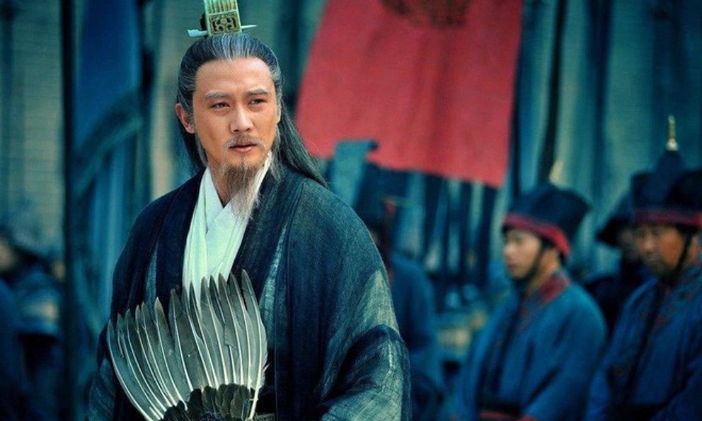 Đi đâu cũng thấy người người than 