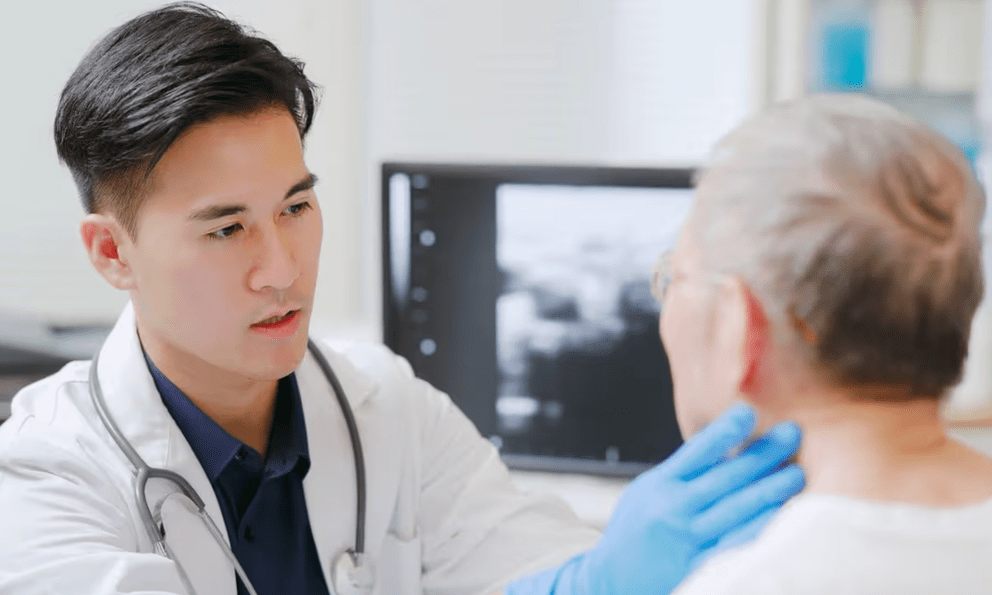 Bác sĩ cảnh báo: 3 thói quen đàn ông phải bỏ ngay nếu không muốn tử vong sớm