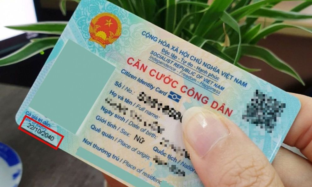 Cảnh báo nóng liên quan đến thẻ Căn cước công dân, hộ chiếu của người dân