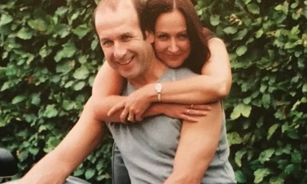 Bố mẹ tử vong vì loại ung thư “nguy hiểm nhất”, con gái kể lại dấu hiệu ban đầu ít ai ngờ tới 