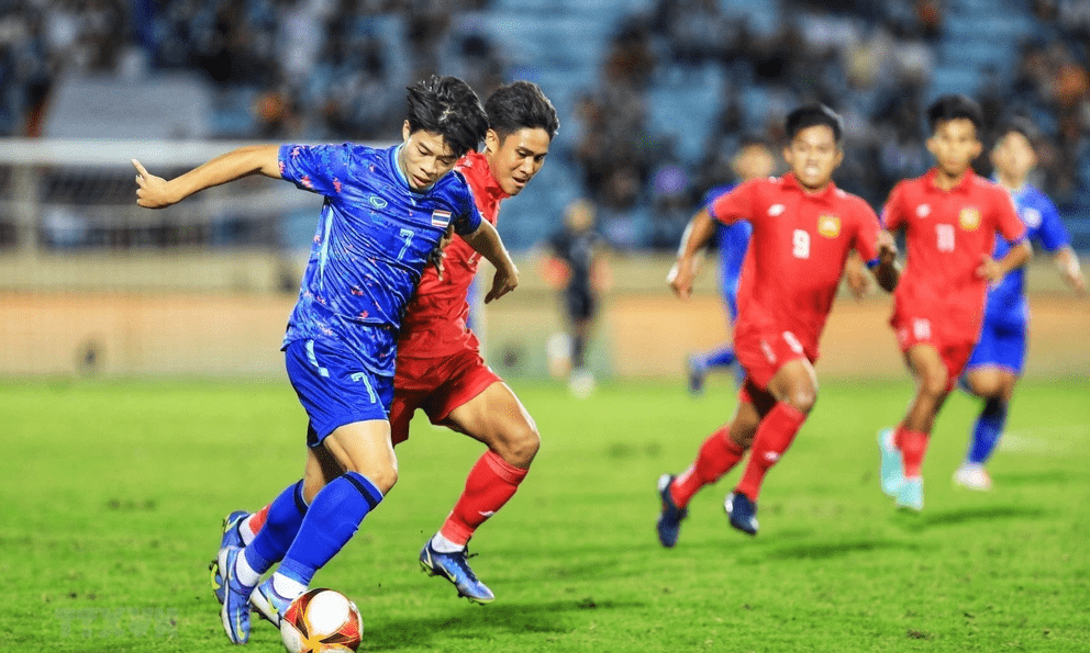 Thái Lan chốt “binh hùng tướng mạnh” chờ đấu tuyển Việt Nam