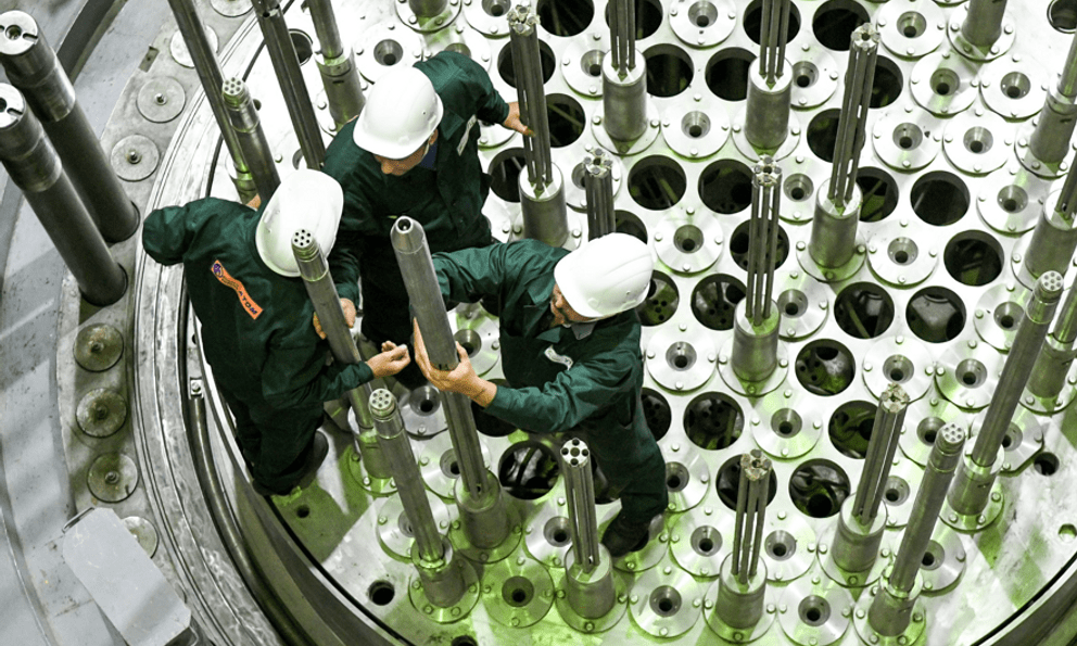 Nga huy động 5.000 tấn cốt thép và 20.000m3 bê tông cho 