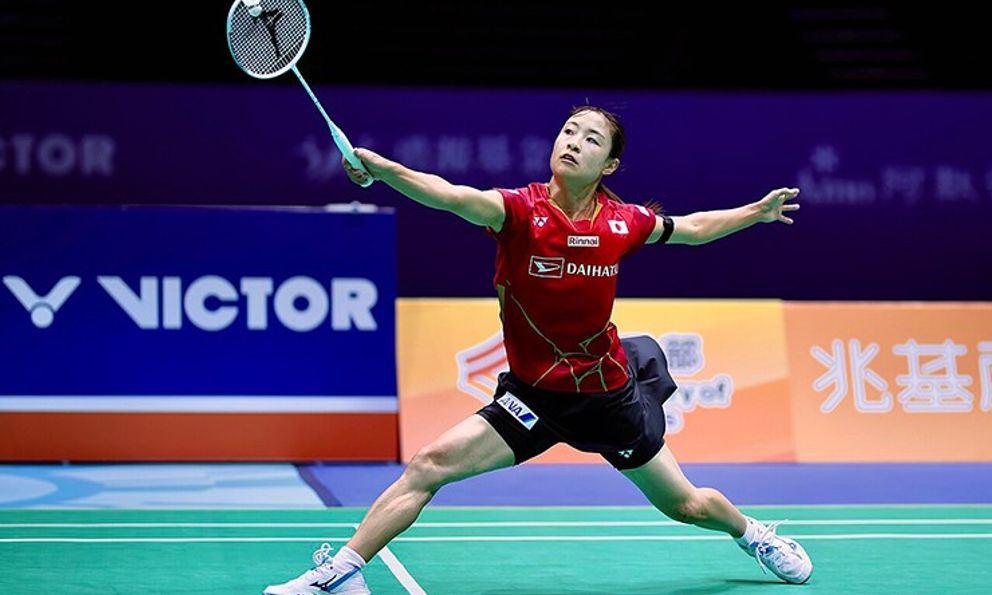 Thùy Linh vào tứ kết, chờ đấu cựu số 1 thế giới Nozomi Okuhara