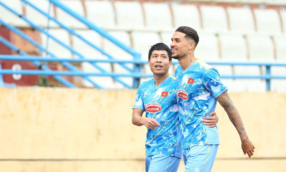 Đội hình Việt Nam vs Bangladesh: Đỗ Hoàng Hên đá chính, nhưng không cặp với Xuân Son?