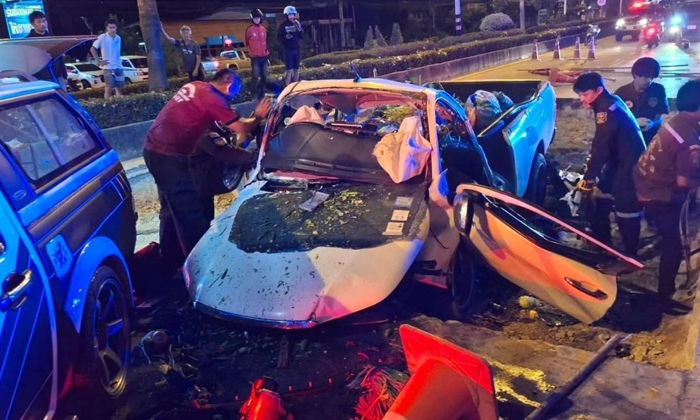 Gặp tai nạn trên con đường đang sửa chữa, gia đình 3 người đi ô tô tử vong thương tâm