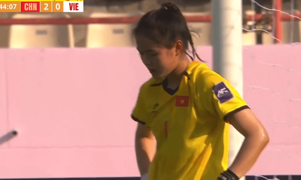 Tuyển Việt Nam chơi kiên cường trước Trung Quốc, chờ đấu Thái Lan để tranh vé tứ kết châu Á