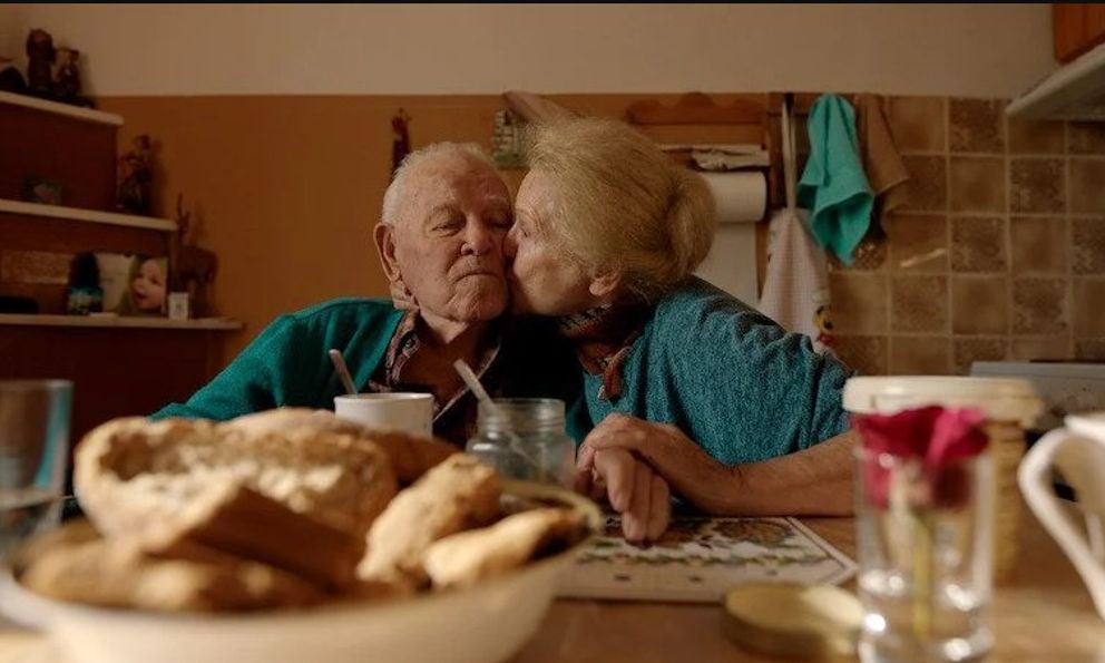 Hòn đảo nơi “Thần chết” dường như lãng quên, người 100 tuổi vẫn lao động: Bí mật ở những phương pháp này