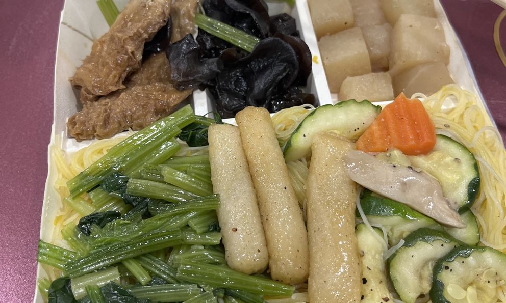 Kiêng thịt, chỉ ăn chay nhưng bất ngờ phát hiện ung thư đại tràng ở tuổi 27: 