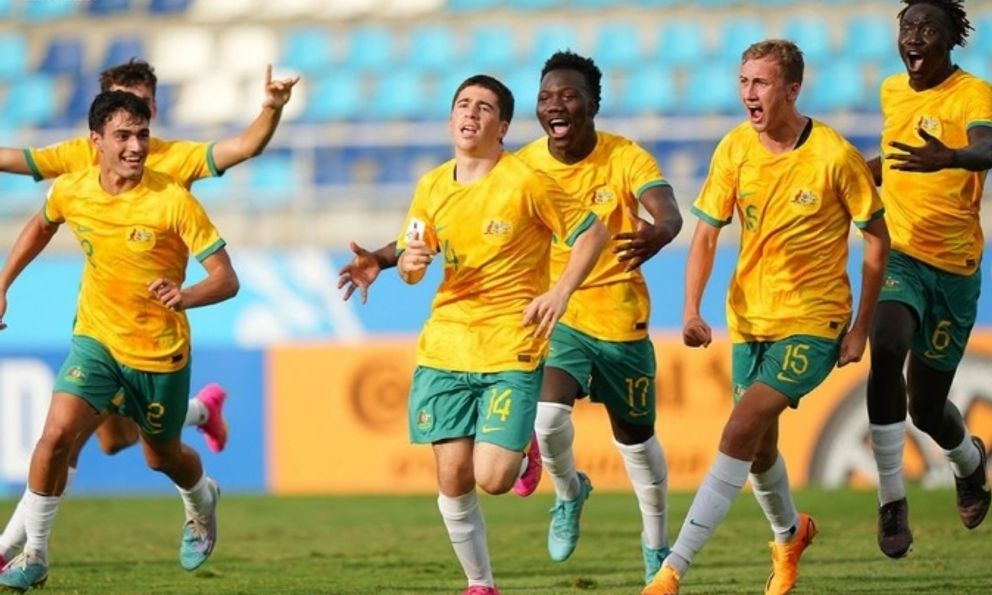 Thắng nghẹt thở phút 90+5, Australia coi như đoạt vé sớm vào bán kết AFF Cup