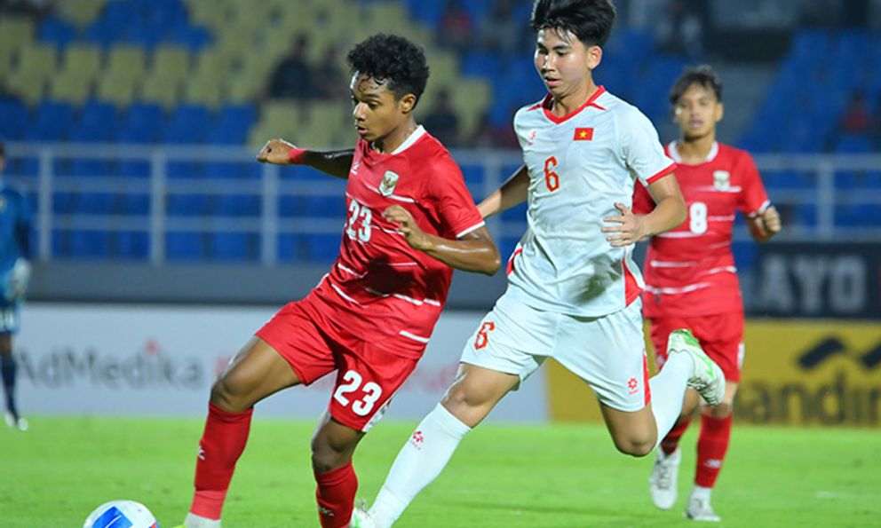 Báo Indonesia “dậy sóng”: Lối đá tử thủ khó hiểu khiến đội nhà trả giá trước U17 Việt Nam