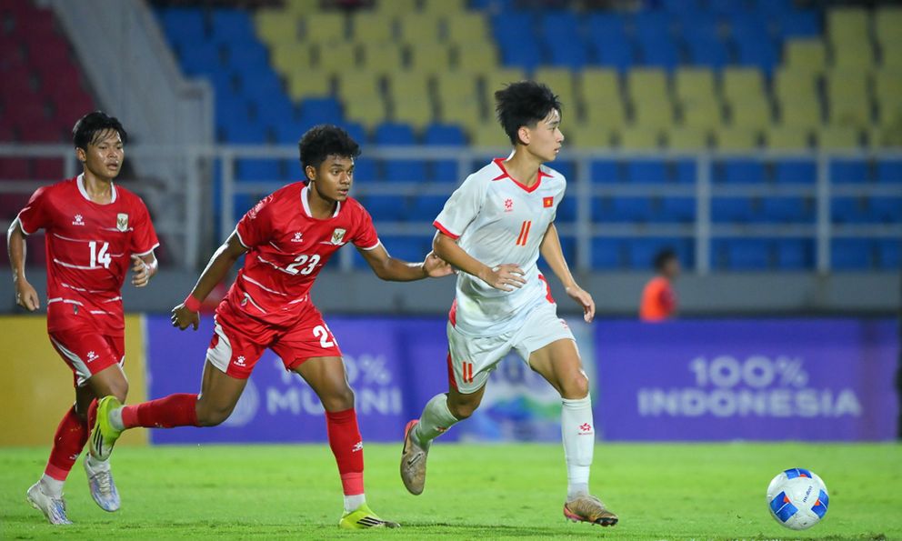 Ngược dòng quả cảm, tuyển Việt Nam đánh bại Australia, vào chung kết AFF Cup