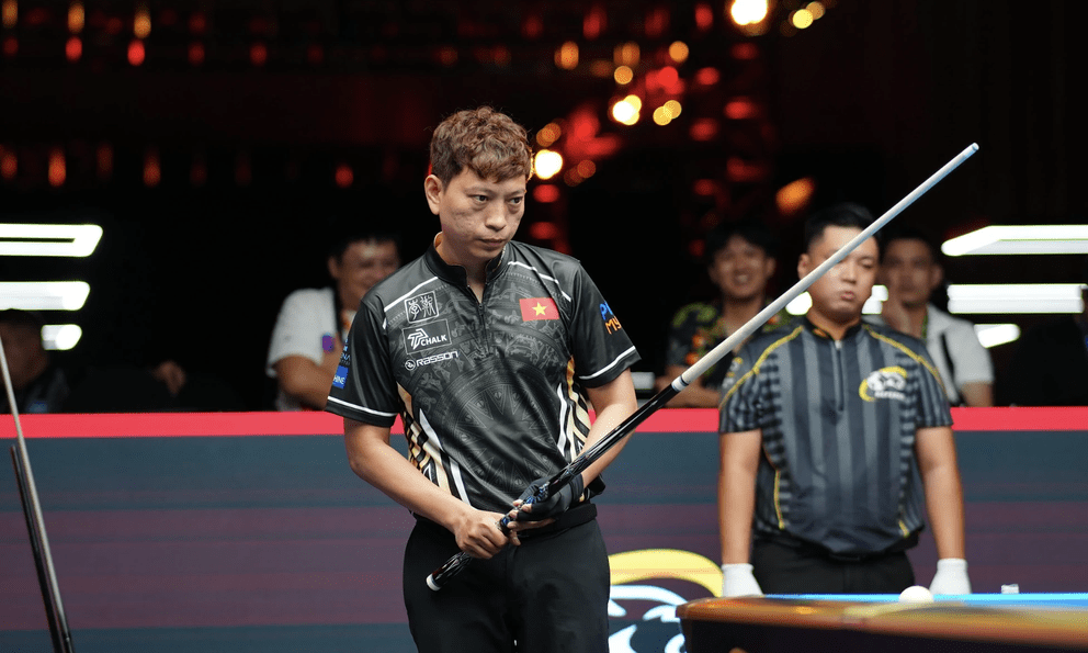 Hoàng Sao và các VĐV Việt Nam đồng loạt rời giải đấu tại Trung Quốc vì hình ảnh đường lưỡi bò