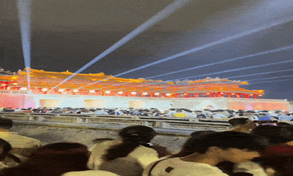 Cảnh tượng buổi tối 2 ngày qua ở Đại Nội Huế khiến nhiều người bất ngờ, nhận xét: 