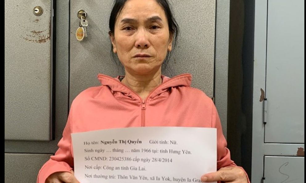Người phụ nữ trốn truy nã Nguyễn Thị Quyến SN 1966 đã ra đầu thú