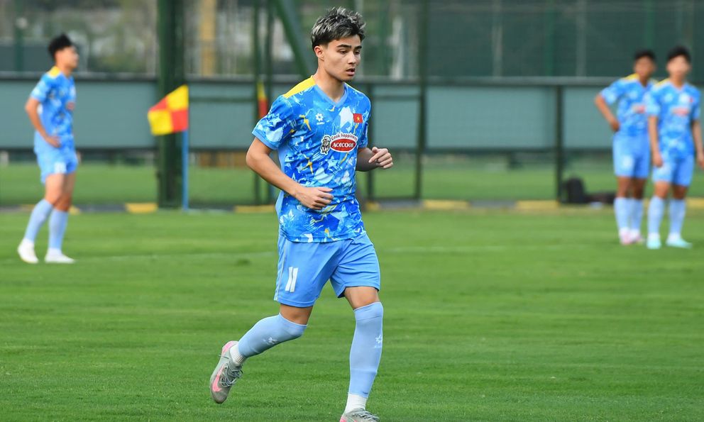 Tuyển Việt Nam gạch tên tiền đạo Việt kiều, hàng loạt trụ cột hội quân muộn vì lý do bất khả kháng