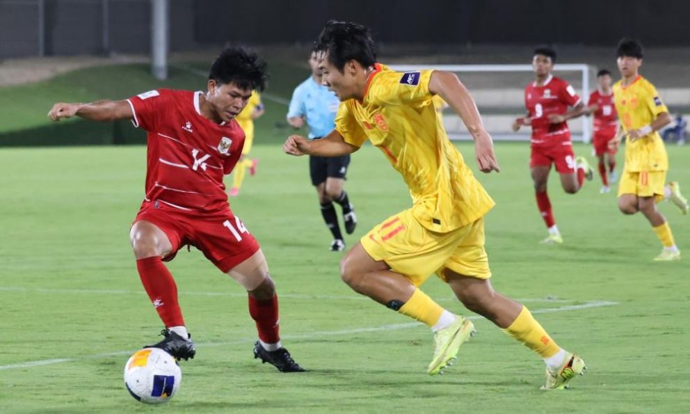 HLV Indonesia phản ứng bất ngờ sau khi hạ tuyển Trung Quốc, rộng cửa dự World Cup