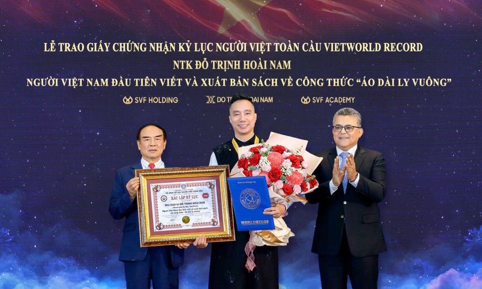 NTK Đỗ Trịnh Hoài Nam xác lập Kỷ lục Toàn cầu