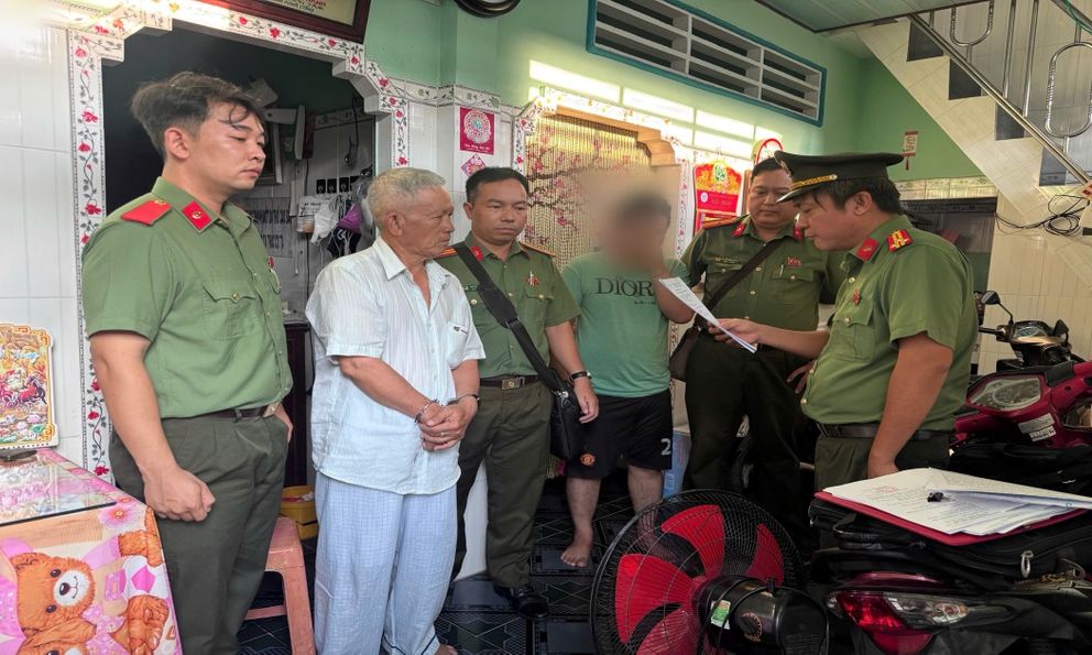Thi hành lệnh bắt tạm giam Trần Ngọc Sương SN 1956