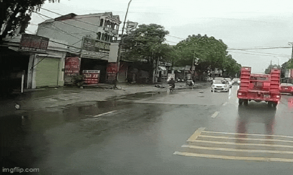 Diễn biến mới vụ bị bố vợ đòi lại ô tô, con rể nằm lên kính chắn gió khi xe đang chạy
