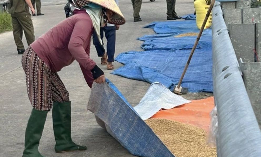 Hành vi tưởng quen thuộc này trên đường có thể bị phạt tiền tới 8 triệu đồng, người dân cần chú ý?