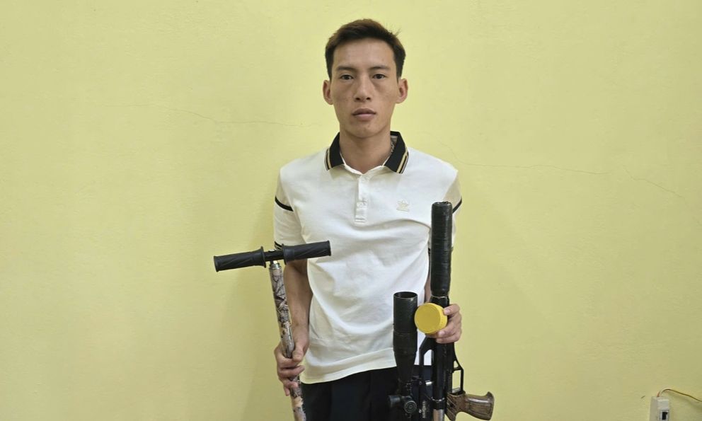 Ra quyết định khởi tố MC đám cưới Tao Văn Xanh SN 2003