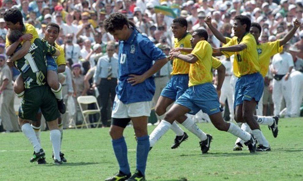World Cup trên đất Mỹ: Trái bóng lên 