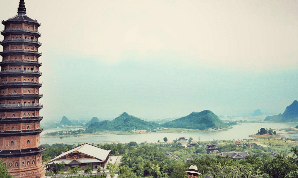 Tìm ra một nơi Sơn Tùng MTP quay MV mới: Ở Ninh Bình nhưng trùng tên với 1 điểm nổi tiếng của Hà Nội
