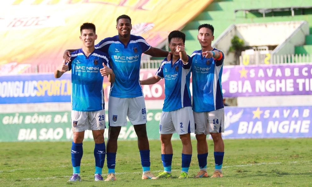 Bắc Ninh giành vé play-off thăng hạng, chờ đại chiến tranh suất dự V.League