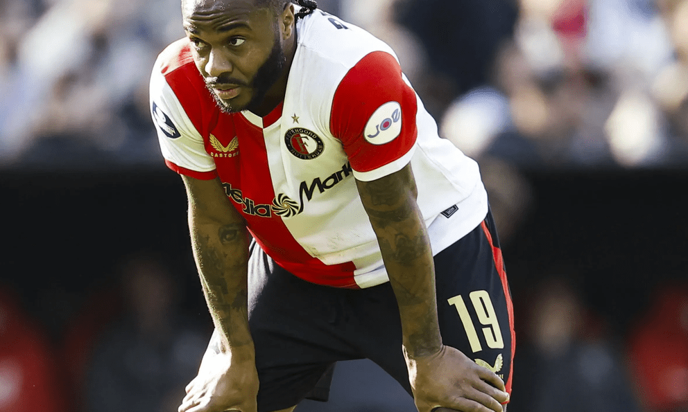 Cảnh sát bắt cựu sao tuyển Anh, Raheem Sterling