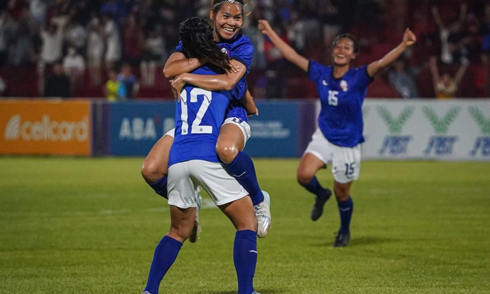 Tuyển Campuchia gây sốc khi “đè bẹp” Singapore 5-0