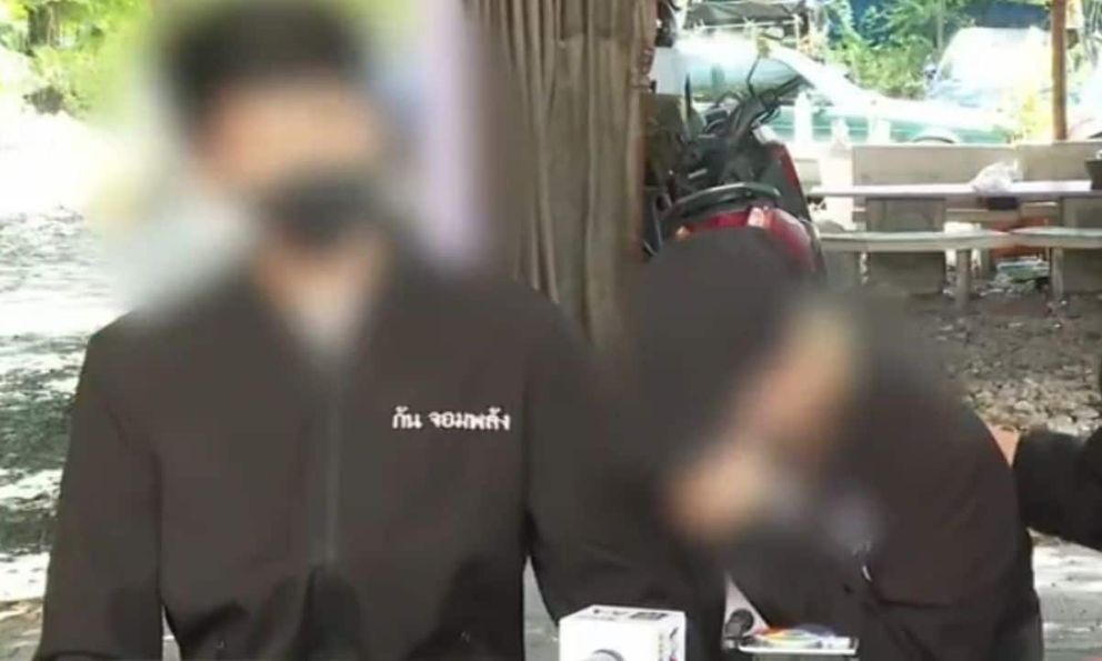 Thái Lan: Gửi cậu con trai 4 tuổi ở nhà bạn, vài tháng sau bố mẹ đón con về trong tình trạng không thể tin nổi