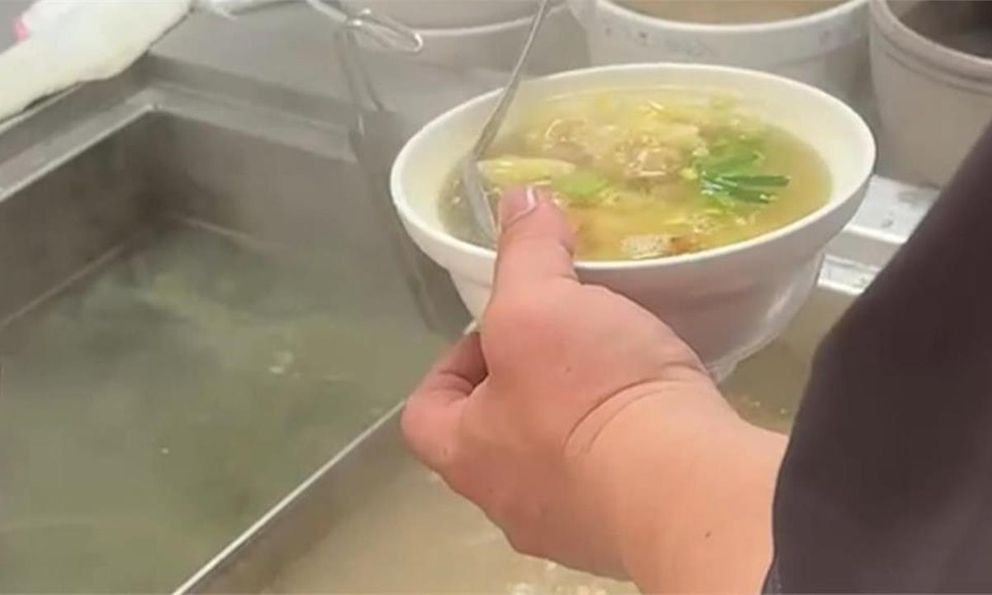 5 loại canh uống càng nhiều thận càng suy: Nhiều người dùng mỗi ngày để “bồi bổ”