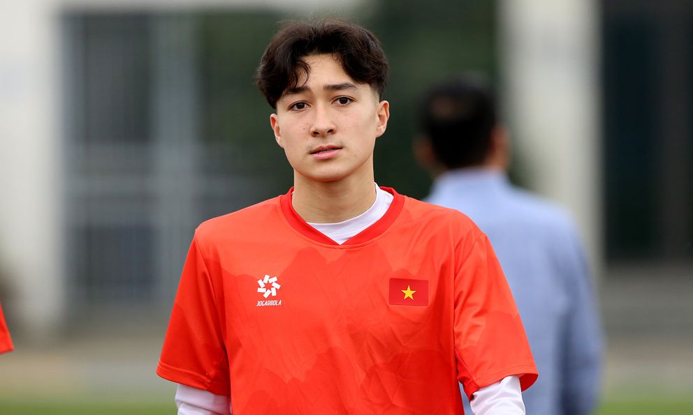 Cựu tuyển thủ U17 Việt Nam gia nhập đội bóng Pháp, nói lời xúc động về hành trình ở châu Âu