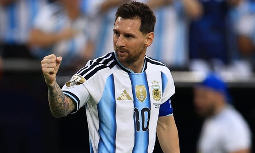 Đối thủ kinh ngạc với Messi: “Nhiều người ở độ tuổi này đã lên chức ông rồi!”