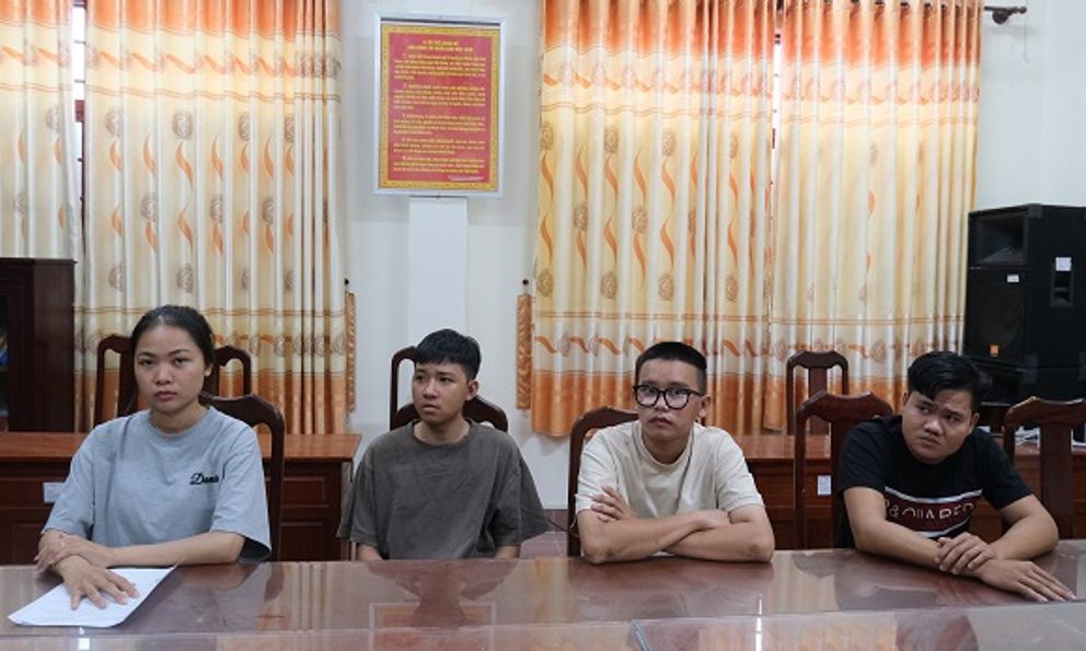 Công an điều tra 3.500 giao dịch từ 50 đến 150 nghìn đồng: Cô gái SN 2004 cùng nhiều người bị bắt