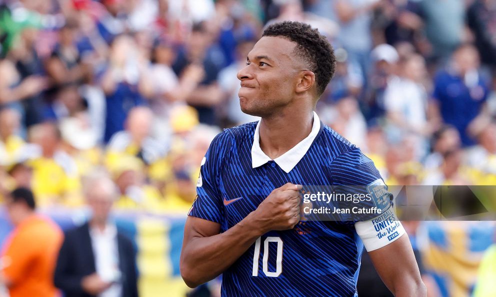 World Cup: Mbappe chiếm ngôi đầu của Messi, Ronaldo xếp thứ 39