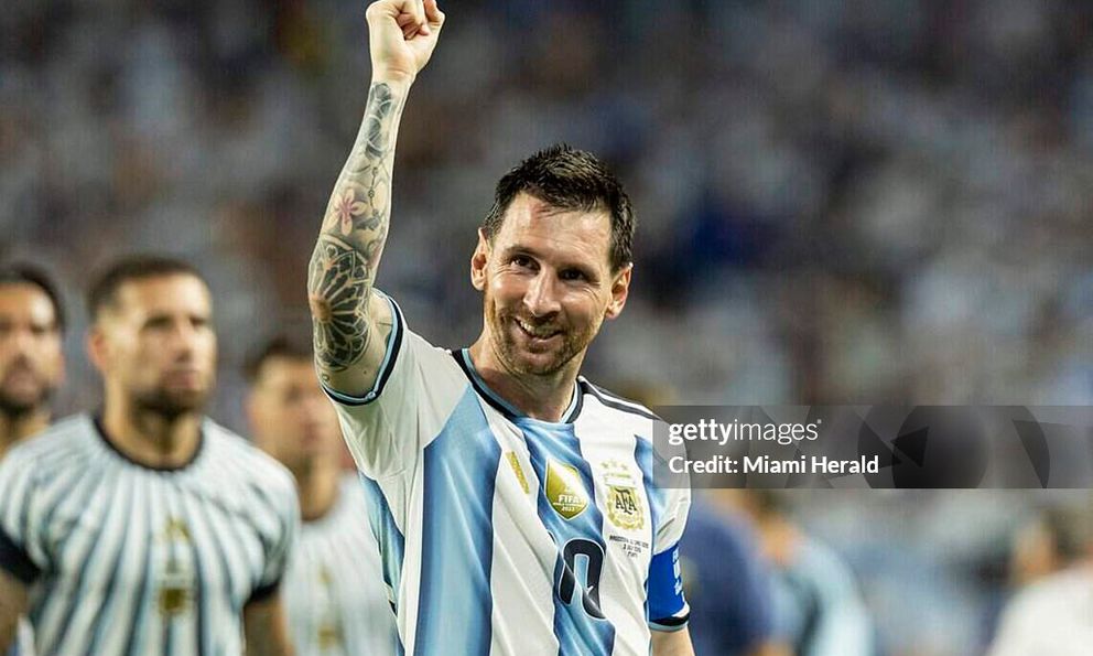 Đội hình xuất sắc nhất vòng 1/16 World Cup: Cùng ghi 1 bàn nhưng Messi có tên còn Ronaldo thì không