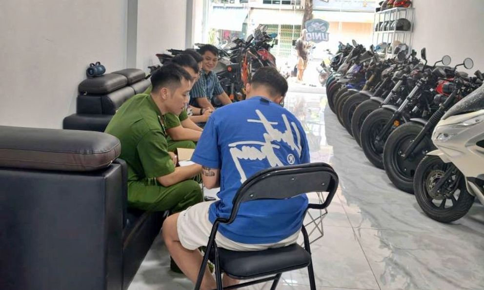 Lực lượng chức năng kiểm tra 5 cơ sở kinh doanh cho thuê xe máy tại Khánh Hòa