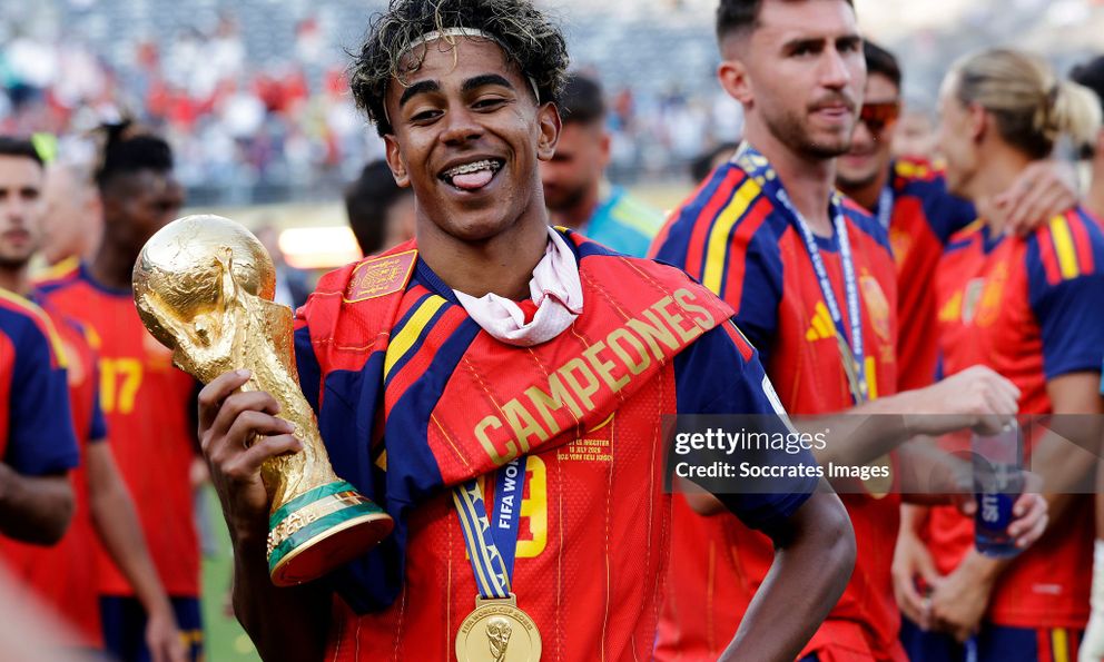 Hành trình vô địch World Cup của Tây Ban Nha: Bị đội hạng 64 FIFA gây sốc, phá kỷ lục tồn tại 16 năm