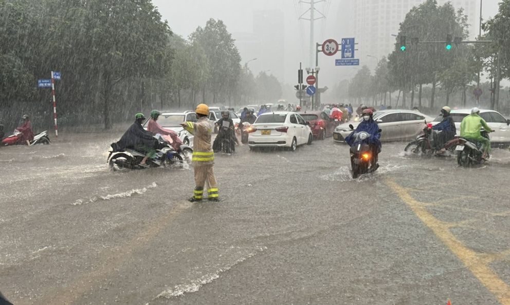Tin mới nhất về đợt mưa to đến rất to kéo dài nhiều ngày ở Bắc Bộ