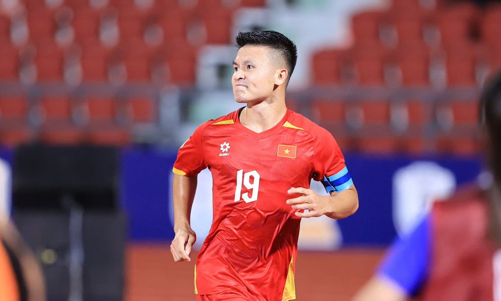 Nội binh ĐT Việt Nam thi nhau tỏa sáng: Cú đáp trả quá đẹp cho vị 