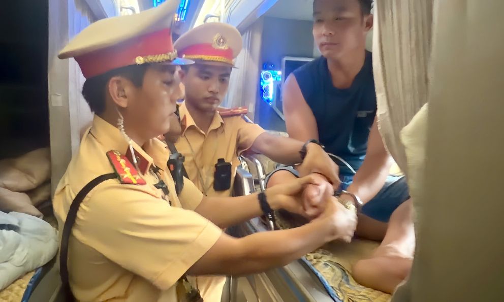 Chặn xe khách kiểm tra, công an bắt Nguyễn Văn Thành SN 1984