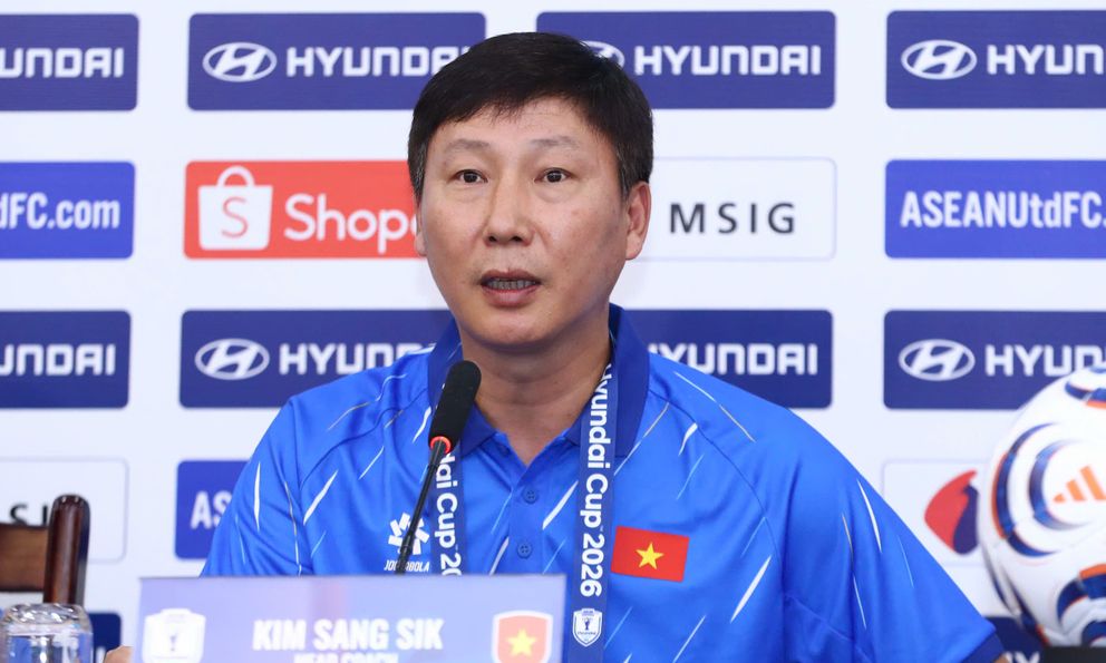 Tuyển Thái Lan sẽ lại phải nếm “đòn đau” từ HLV Kim Sang-sik