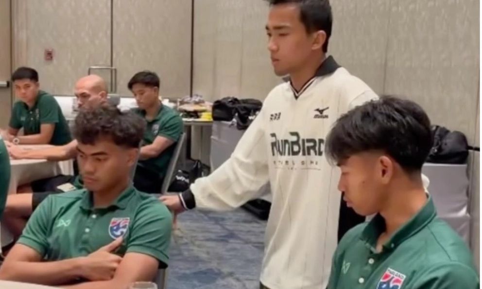 Tuyển Thái Lan thất bại nghiệt ngã trước Việt Nam, Chanathip Songkrasin nói gì?