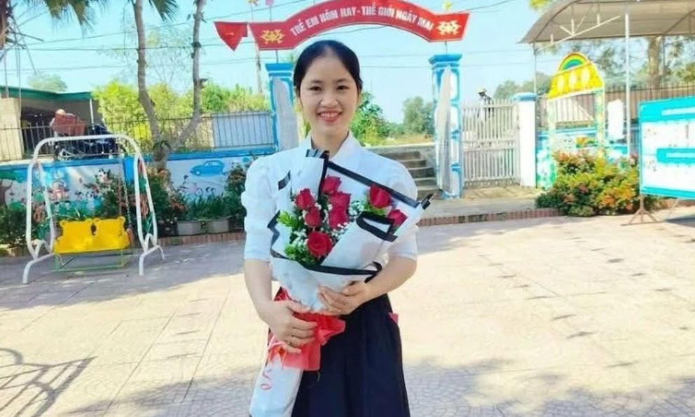 Cô giáo bị xe tải cán qua chân khi cứu trẻ đang lao ra đường: 2 con nhỏ vẫn đang đợi mẹ về